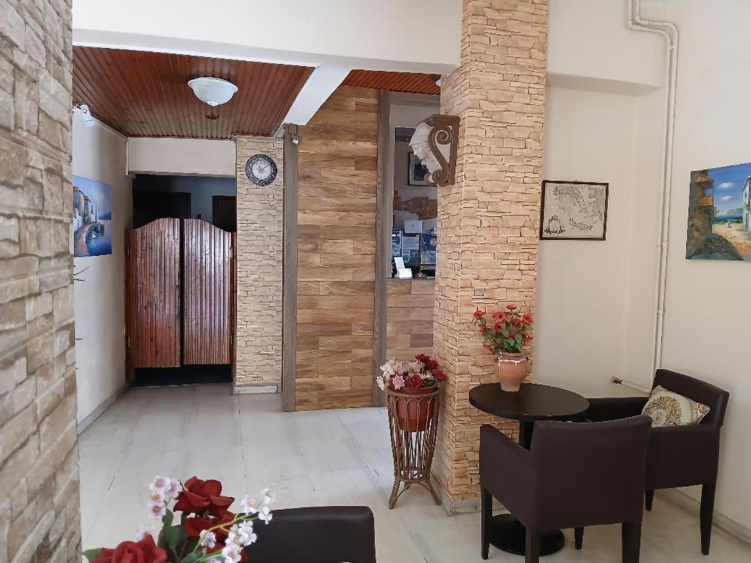 Tina Hotel Chania  Exterior photo
