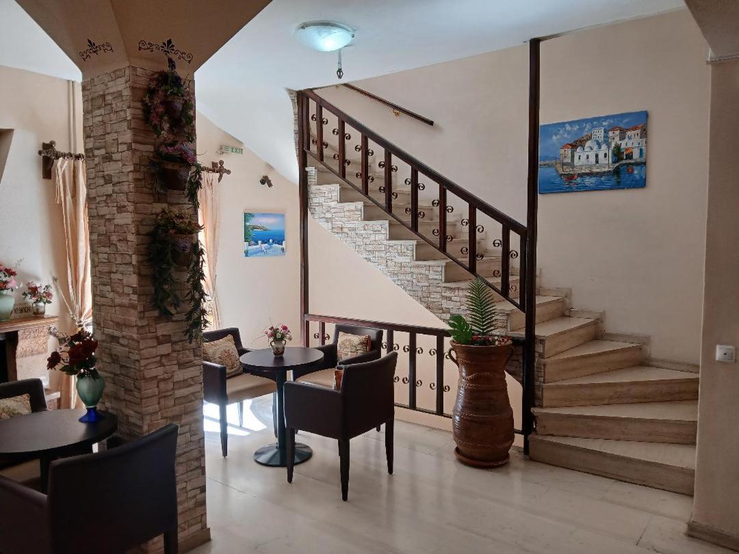 Tina Hotel Chania  Exterior photo